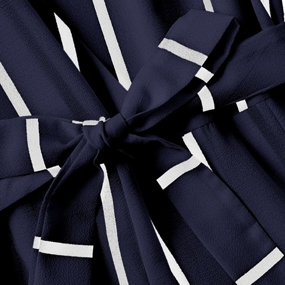🆕 Vertical Striped Romper - Picture 3 of 5
